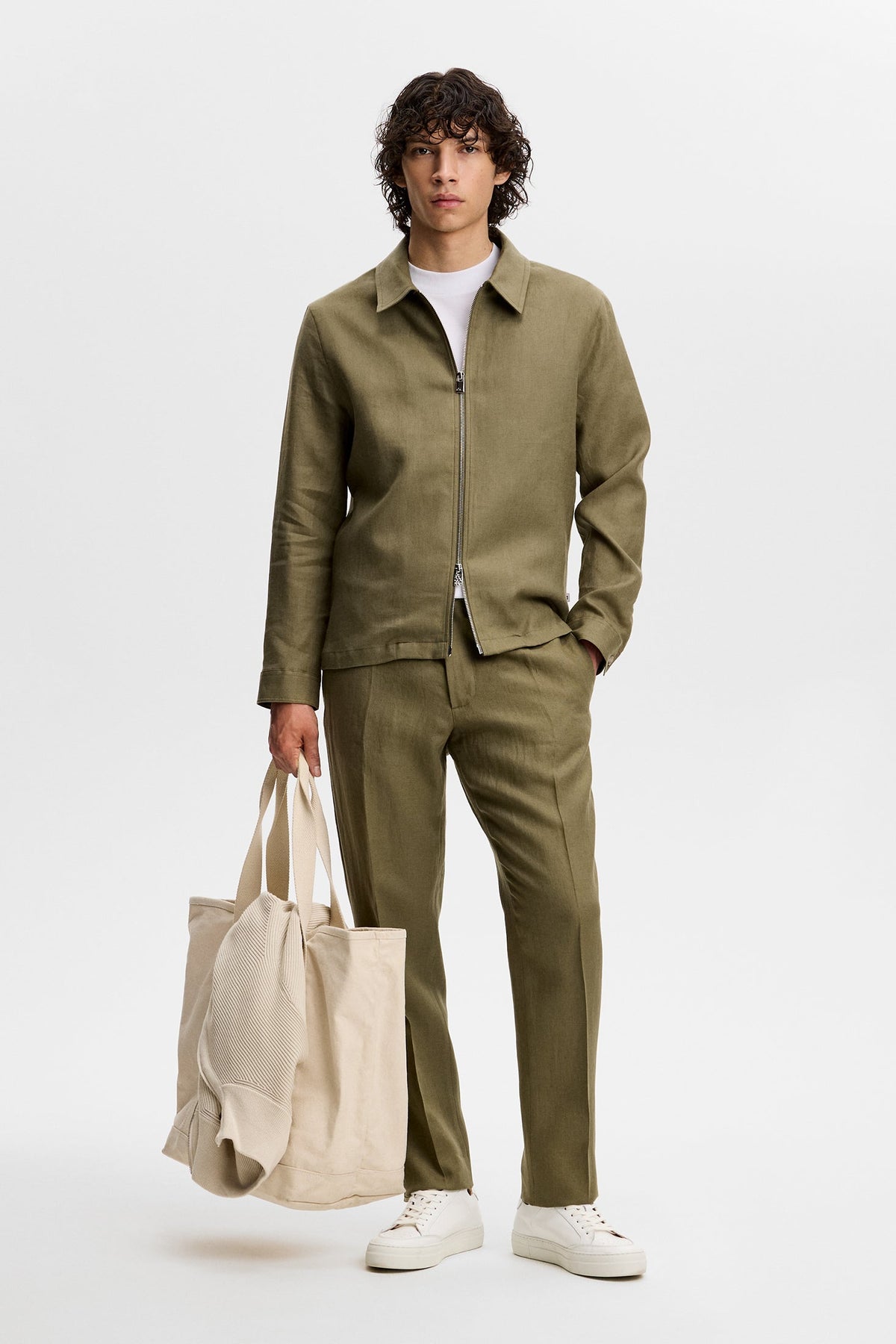 Julius Drape Linen Overshirt / Kalamata